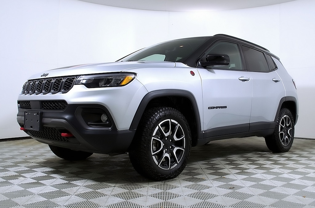 Used 2024 Jeep Compass Trailhawk SUV