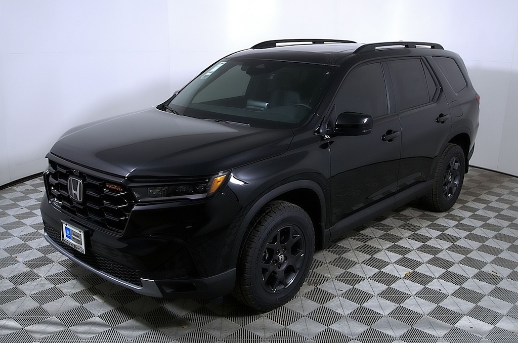 New 2025 Honda Pilot TrailSport SUV