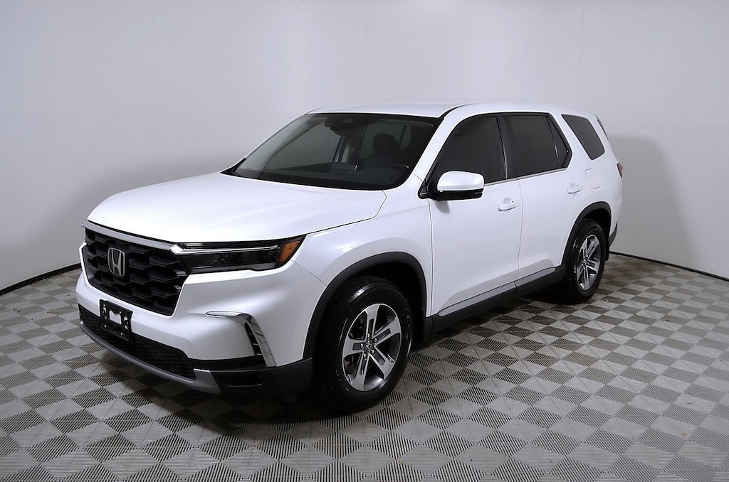 Used 2025 Honda Pilot EX-L SUV