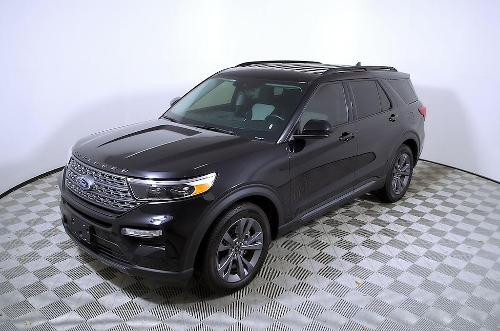 Used 2023 Ford Explorer XLT SUV