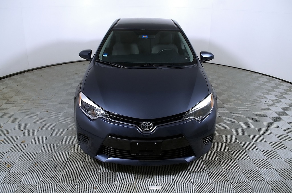 Used 2016 Toyota Corolla LE Sedan