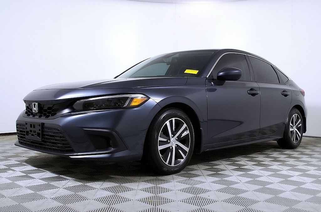 Used 2024 Honda Civic LX Hatchback