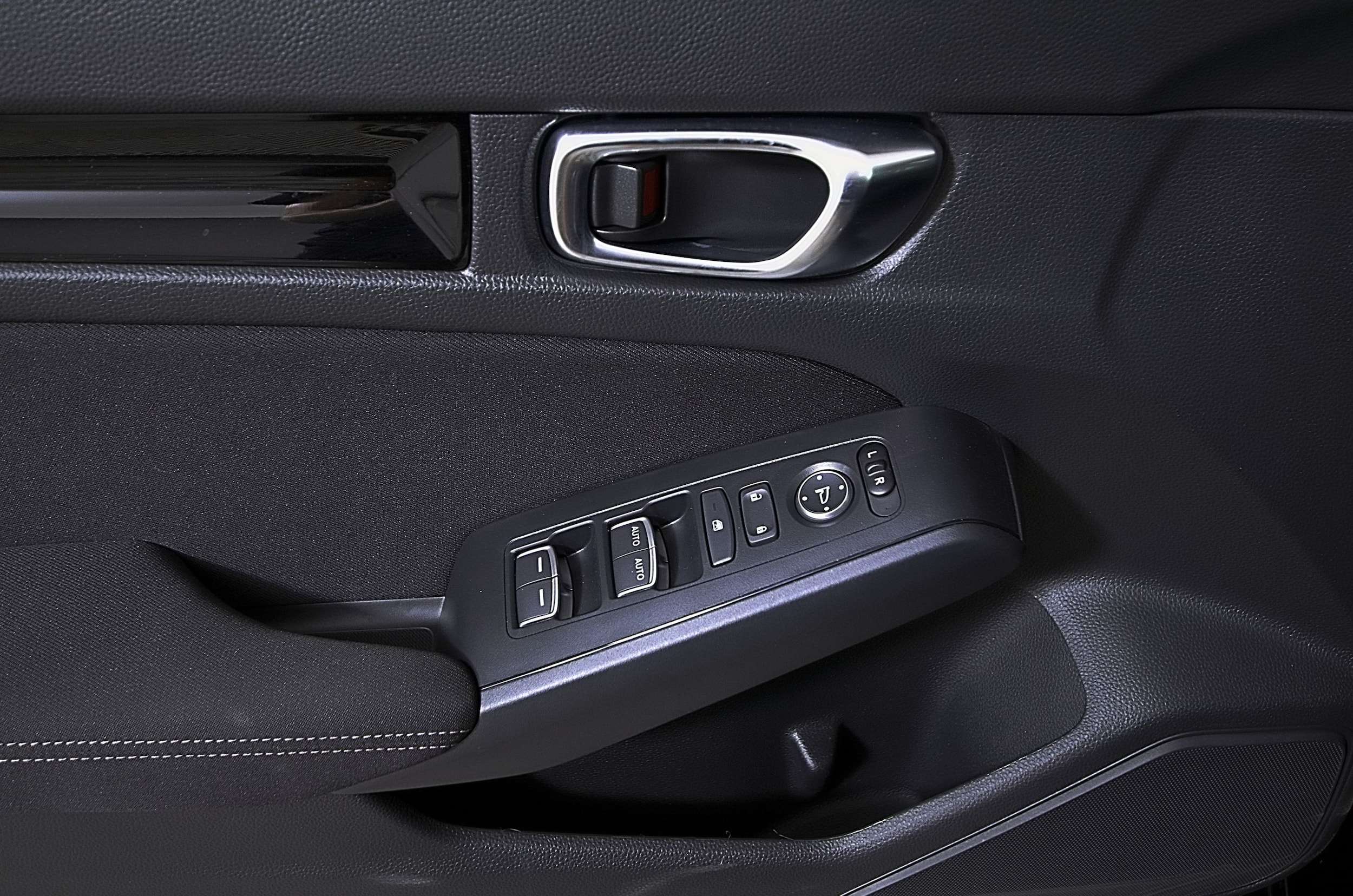 2026 Honda Civic Sport - Photo 16