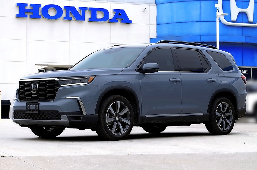 Used 2024 Honda Pilot Touring SUV