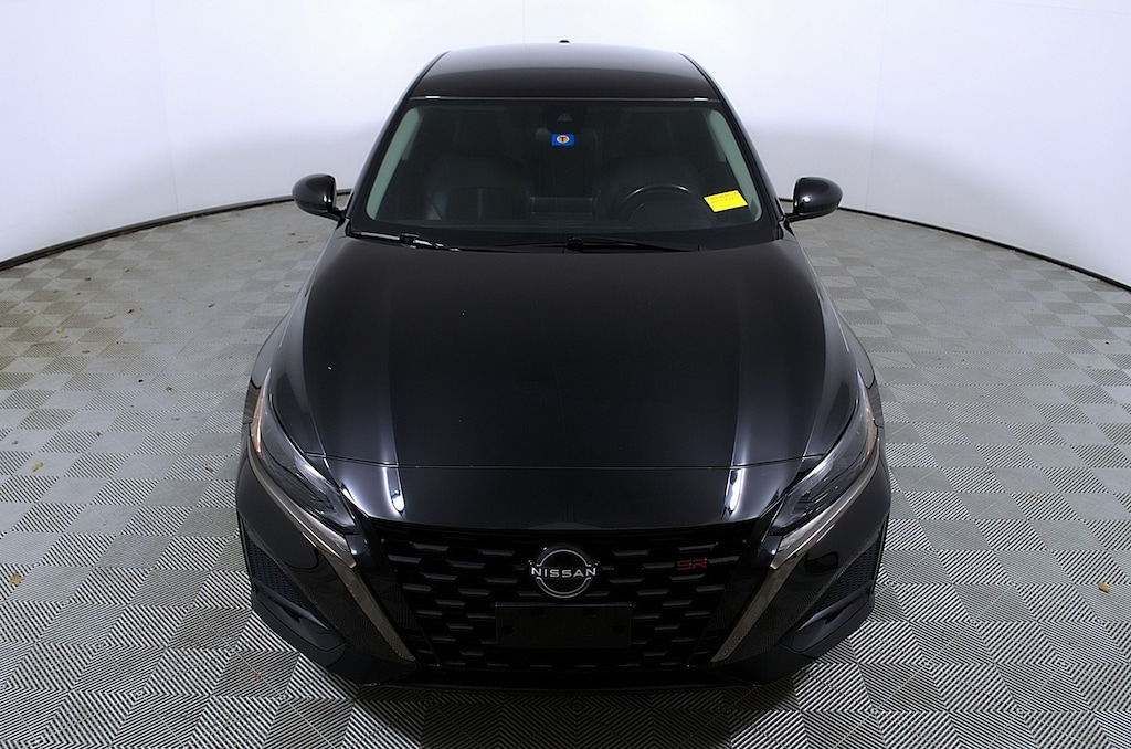 Used 2023 Nissan Altima 2.5 SR Sedan