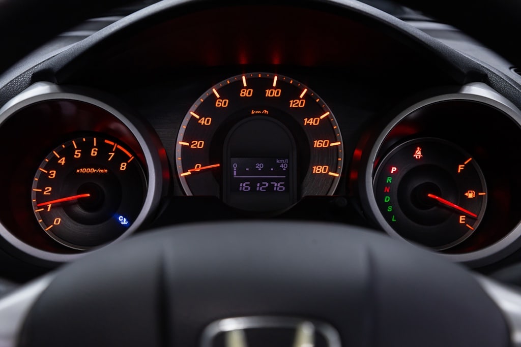 If you're a proud owner of a Honda vehicle like a Honda Civic or a Honda CRV, you might be interested in understanding your dashboard lights. It's essential to know the symbol Honda dashboard lights meaning to stay informed about your vehicle's condition. Sometimes, these lights on dashboard can indicate potential issues, and understanding dashboard warning lights and what they mean is crucial.