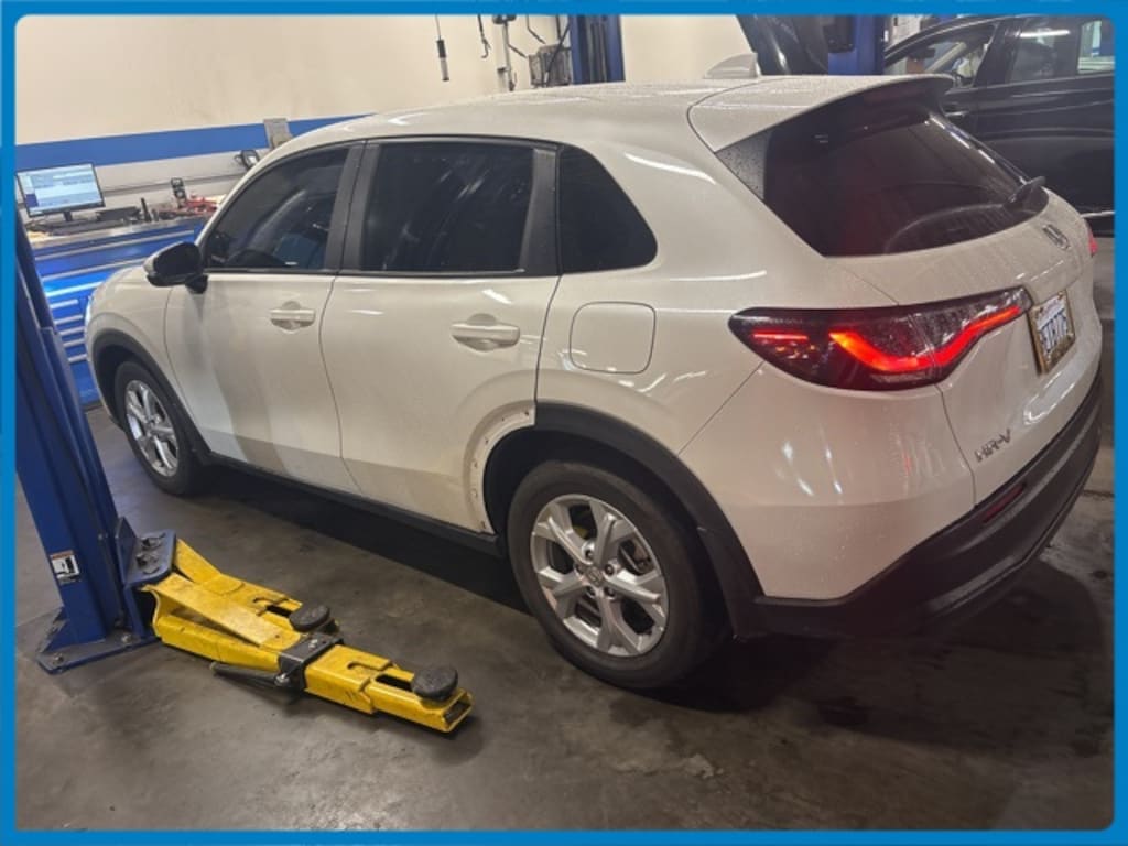 Certified 2023 Honda HR-V LX 2WD SUV