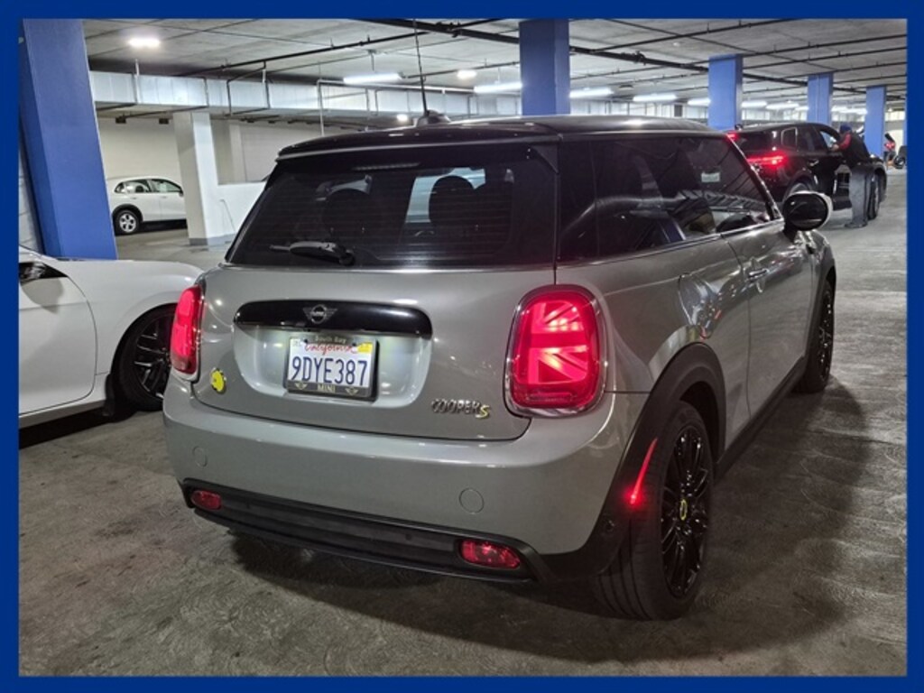 Used 2023 MINI Electric Hardtop 2 Door Cooper Signature Hatchback