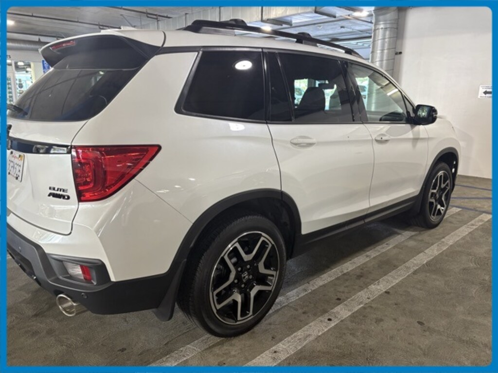 Used 2022 Honda Passport Elite AWD SUV