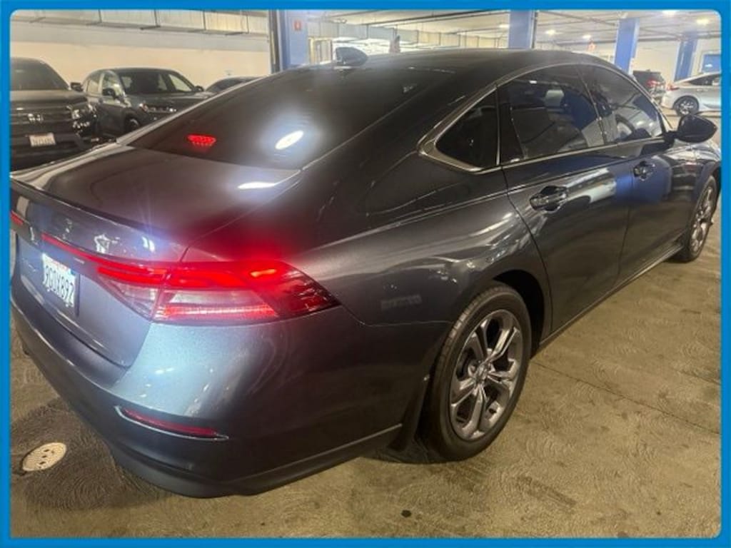 Used 2023 Honda Accord EX Sedan