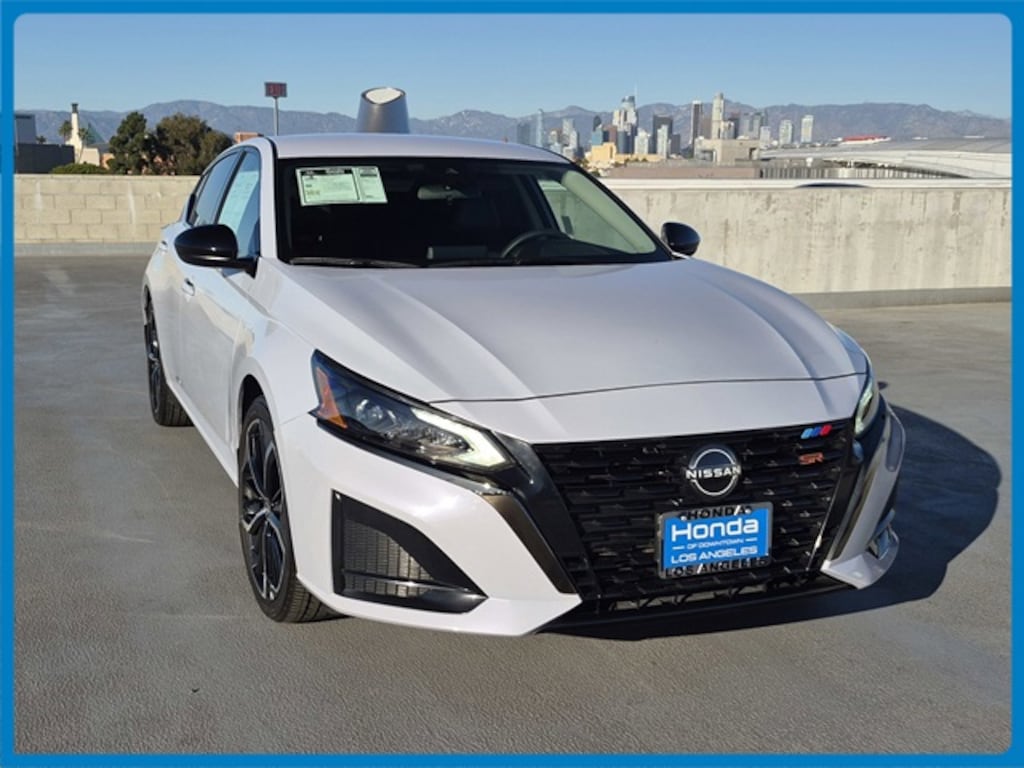 Used 2024 Nissan Altima 2.5 SR Sedan