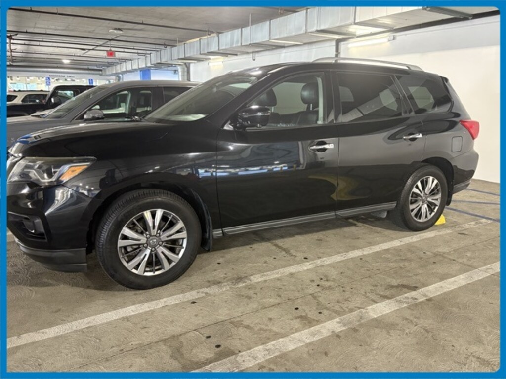 Used 2018 Nissan Pathfinder SL SUV
