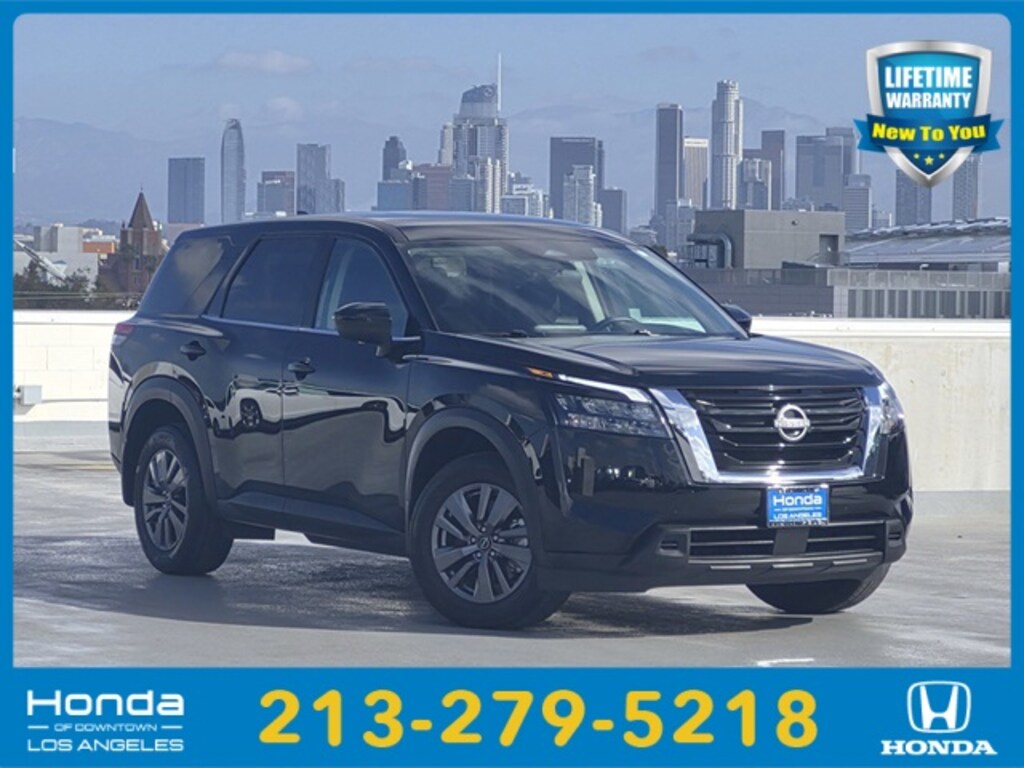 Used 2024 Nissan Pathfinder S SUV