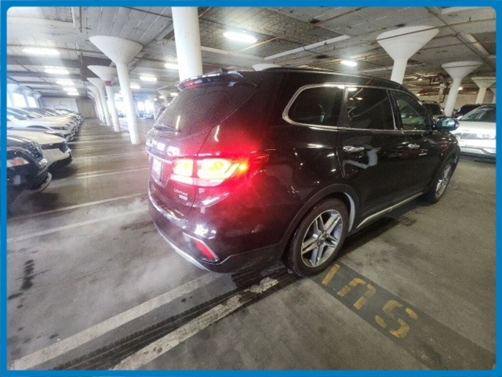 Used 2017 Hyundai Santa Fe Limited Ultimate SUV