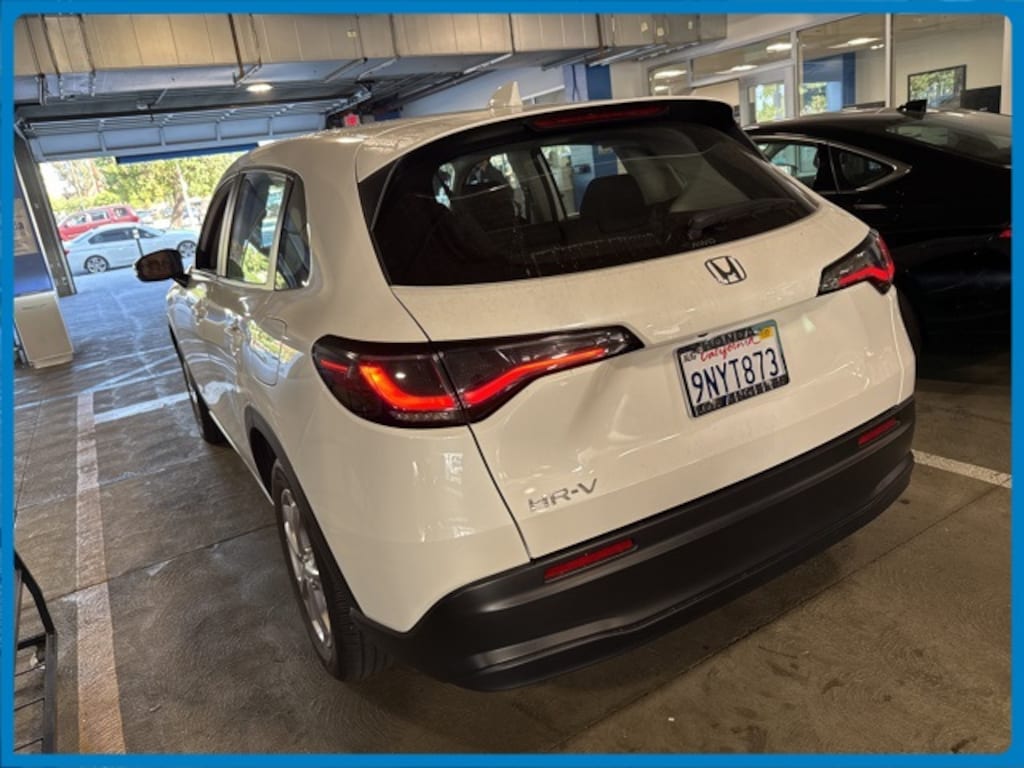 Used 2025 Honda HR-V LX SUV