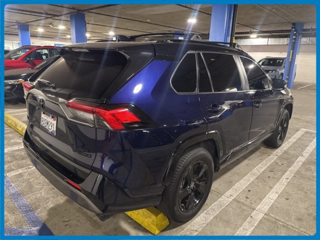Used 2021 Toyota RAV4 Hybrid XSE SUV