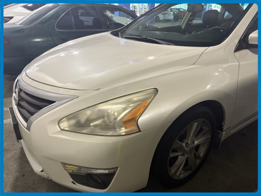Used 2013 Nissan Altima 2.5 Sedan