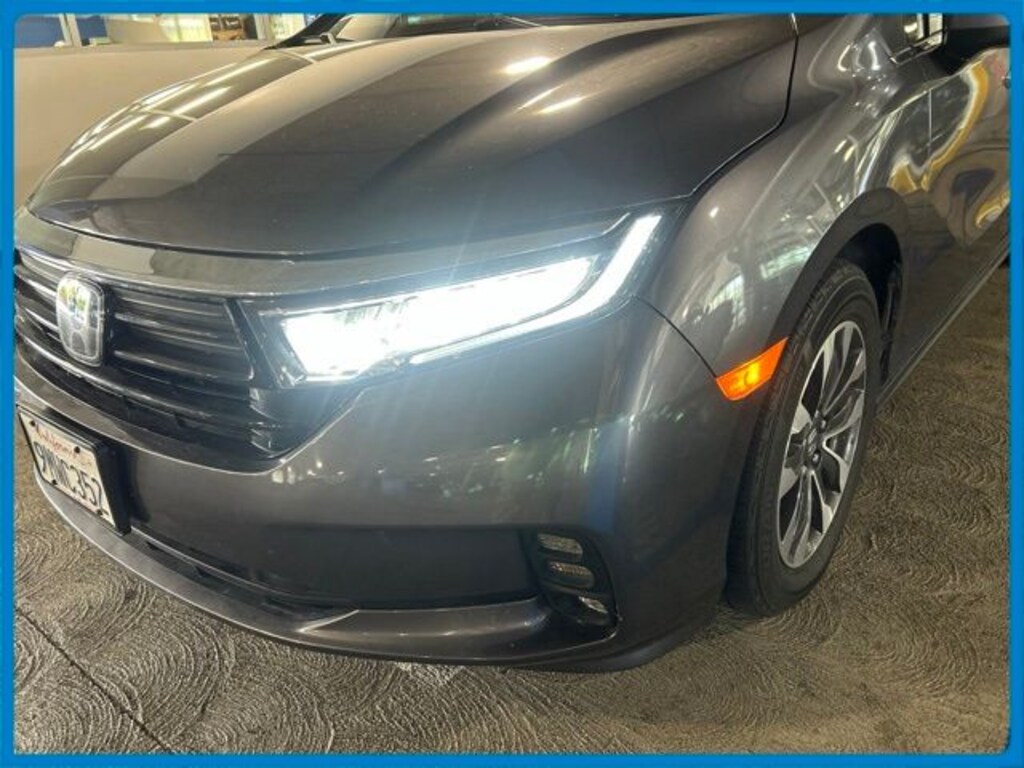 Used 2024 Honda Odyssey EX-L Van