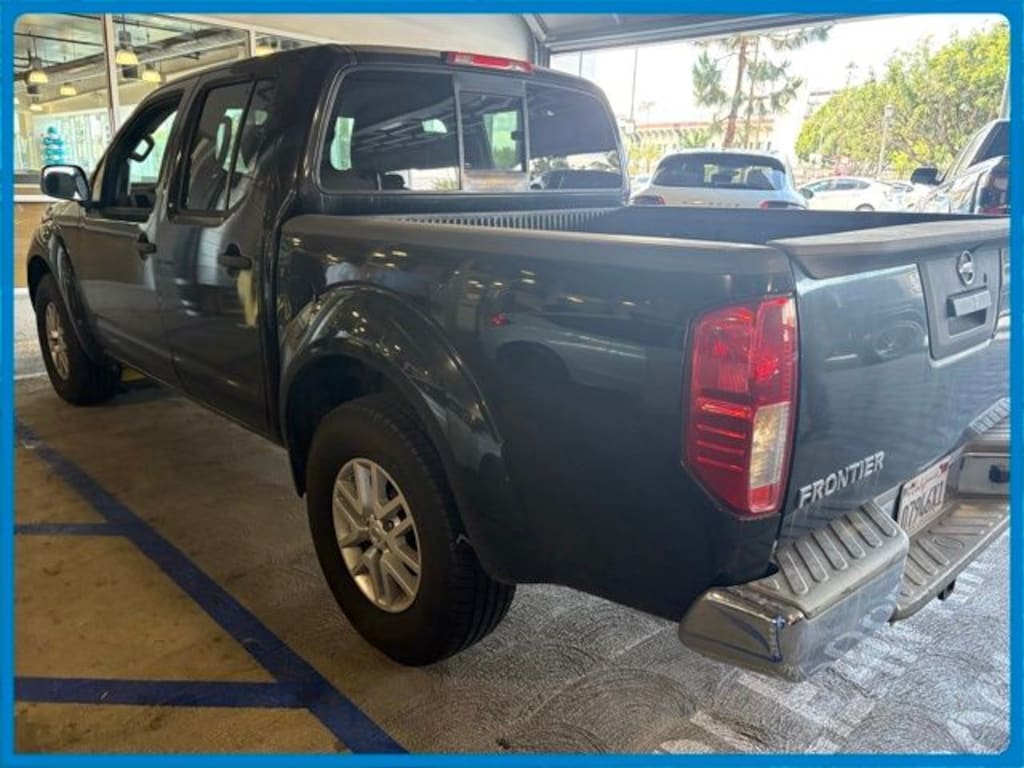 Used 2016 Nissan Frontier Truck Crew Cab