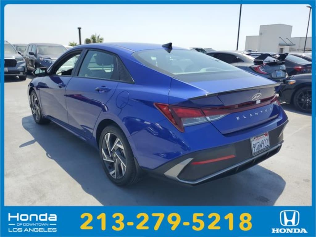 Used 2025 Hyundai Elantra SEL Sport Sedan
