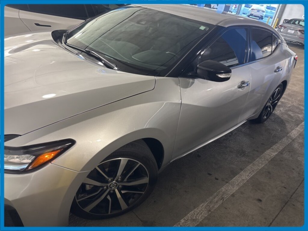 Used 2022 Nissan Maxima SV Sedan