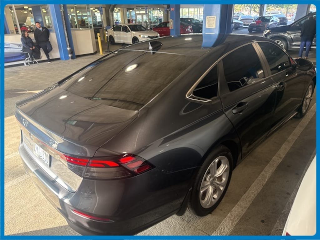 Used 2023 Honda Accord LX Sedan