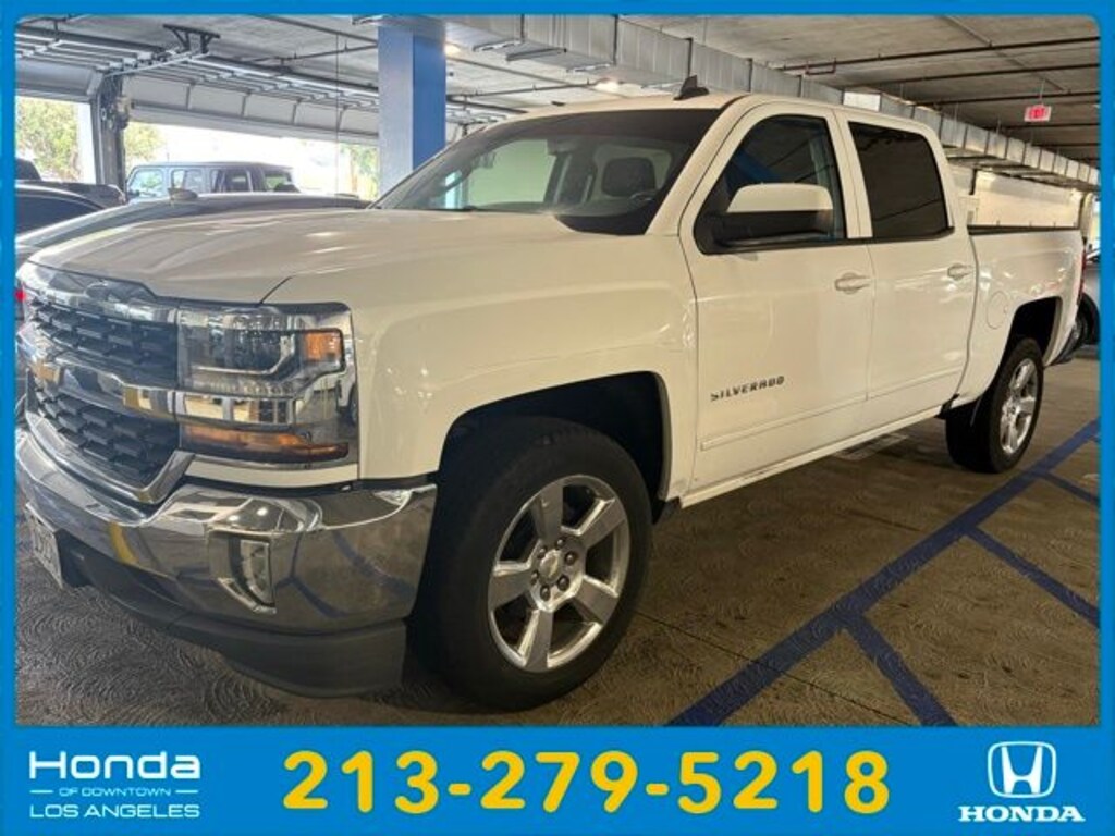 Used 2017 Chevrolet Silverado 1500 LT w/1LT Truck Crew Cab