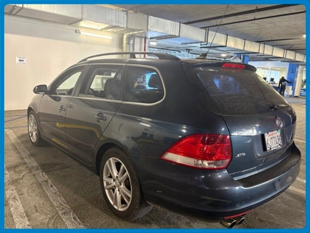 Used 2009 Volkswagen Jetta 2.5L SE w/PZEV Wagon