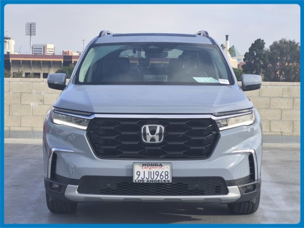 Certified 2024 Honda Pilot Touring SUV