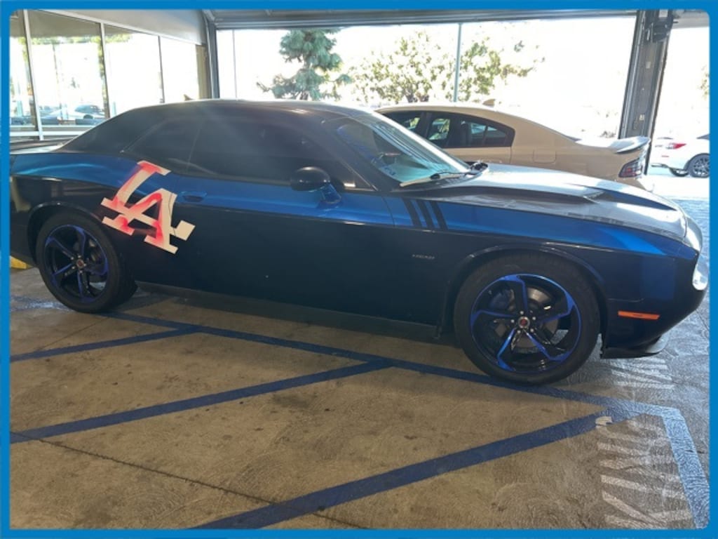 Used 2016 Dodge Challenger R/T Coupe