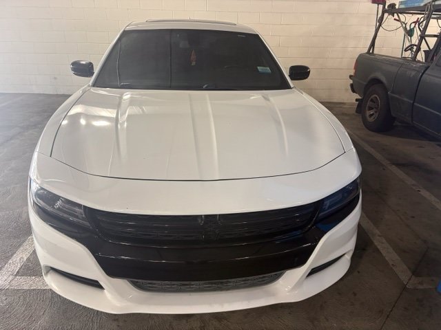 Used 2017 Dodge Charger SXT Sedan