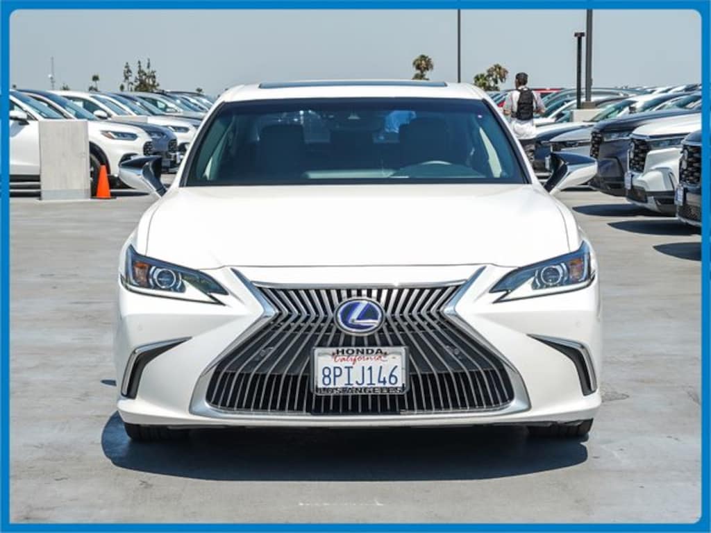 Used 2020 Lexus ES 300h Sedan