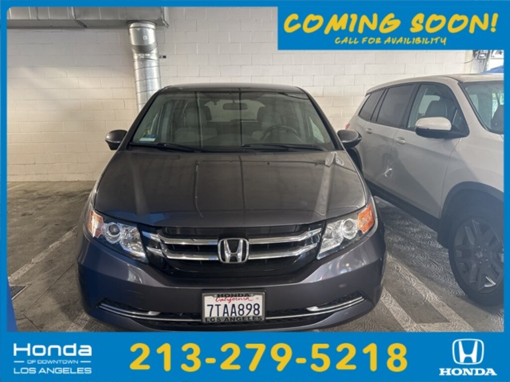 Used 2016 Honda Odyssey SE Van Passenger Van