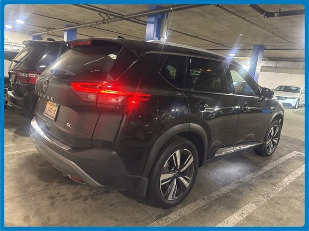 Used 2023 Nissan Rogue SL SUV