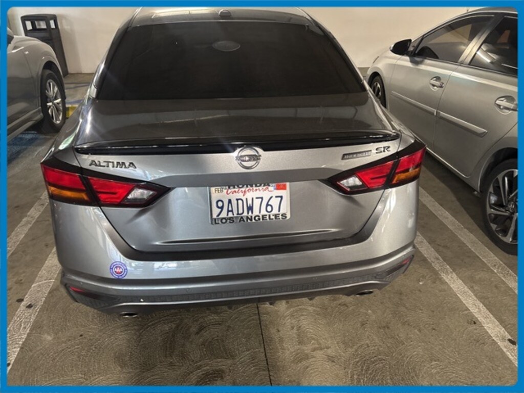 Used 2022 Nissan Altima 2.5 SR Sedan