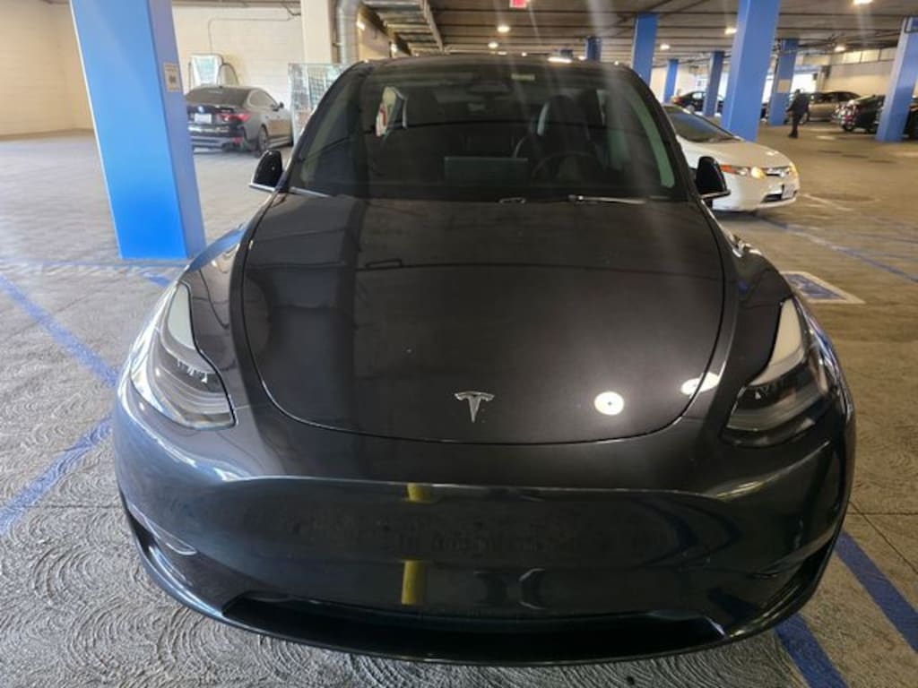 Used 2024 Tesla Model Y Long Range SUV