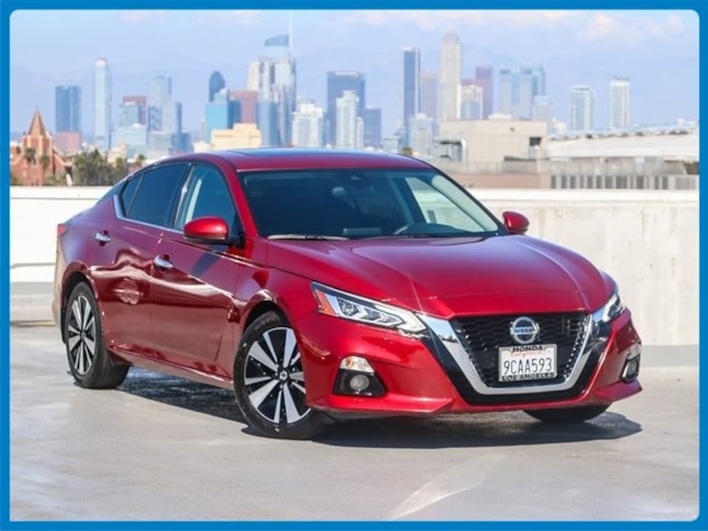 Used 2022 Nissan Altima 2.5 SL Sedan