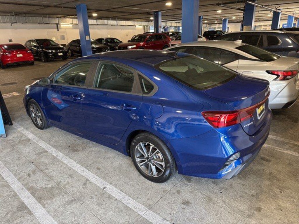 Used 2023 Kia Forte LXS Sedan