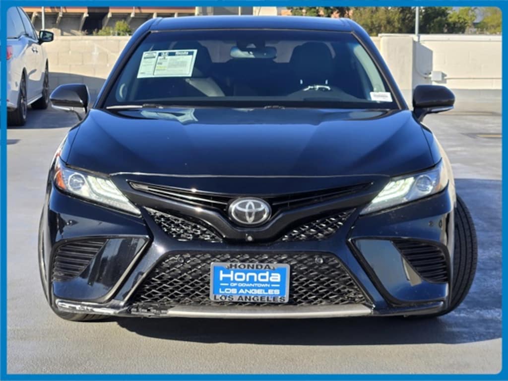 Used 2018 Toyota Camry XSE V6 Sedan