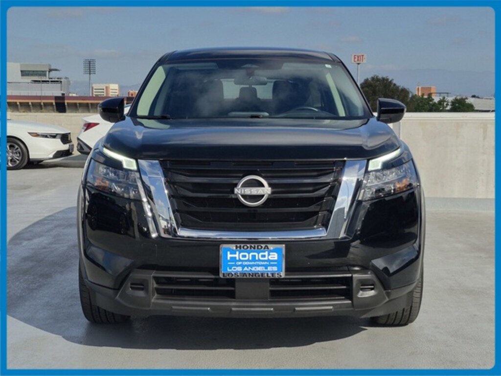 Used 2024 Nissan Pathfinder S SUV
