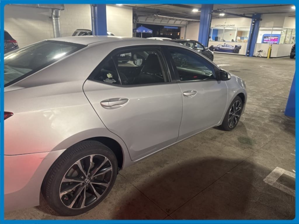 Used 2017 Toyota Corolla LE Sedan