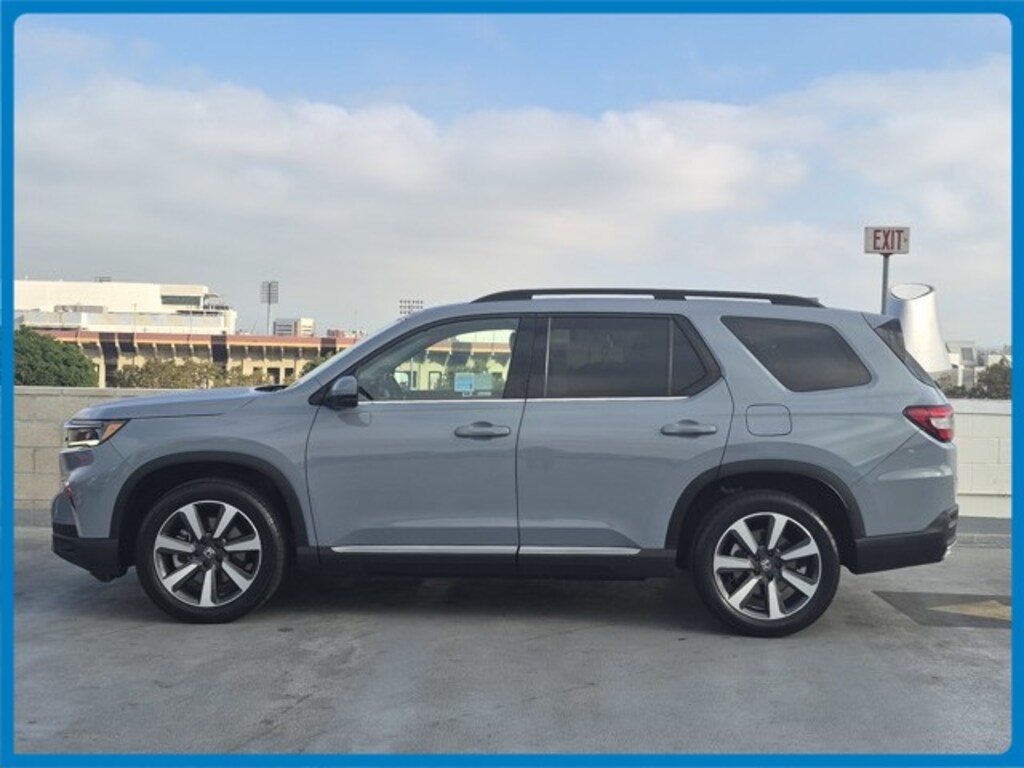 Certified 2024 Honda Pilot Touring SUV