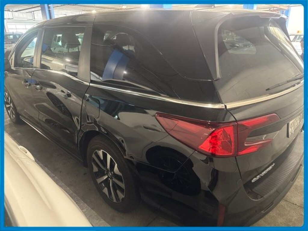 Used 2025 Honda Odyssey EX-L Van