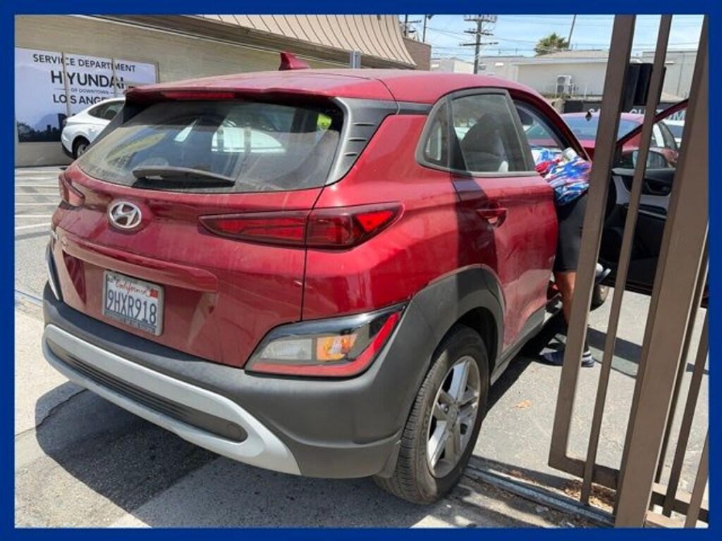 Used 2023 Hyundai Kona SE SUV