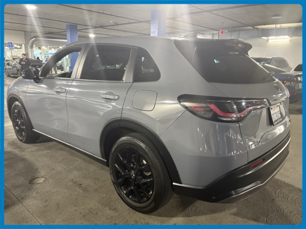 Used 2023 Honda HR-V Sport 2WD SUV