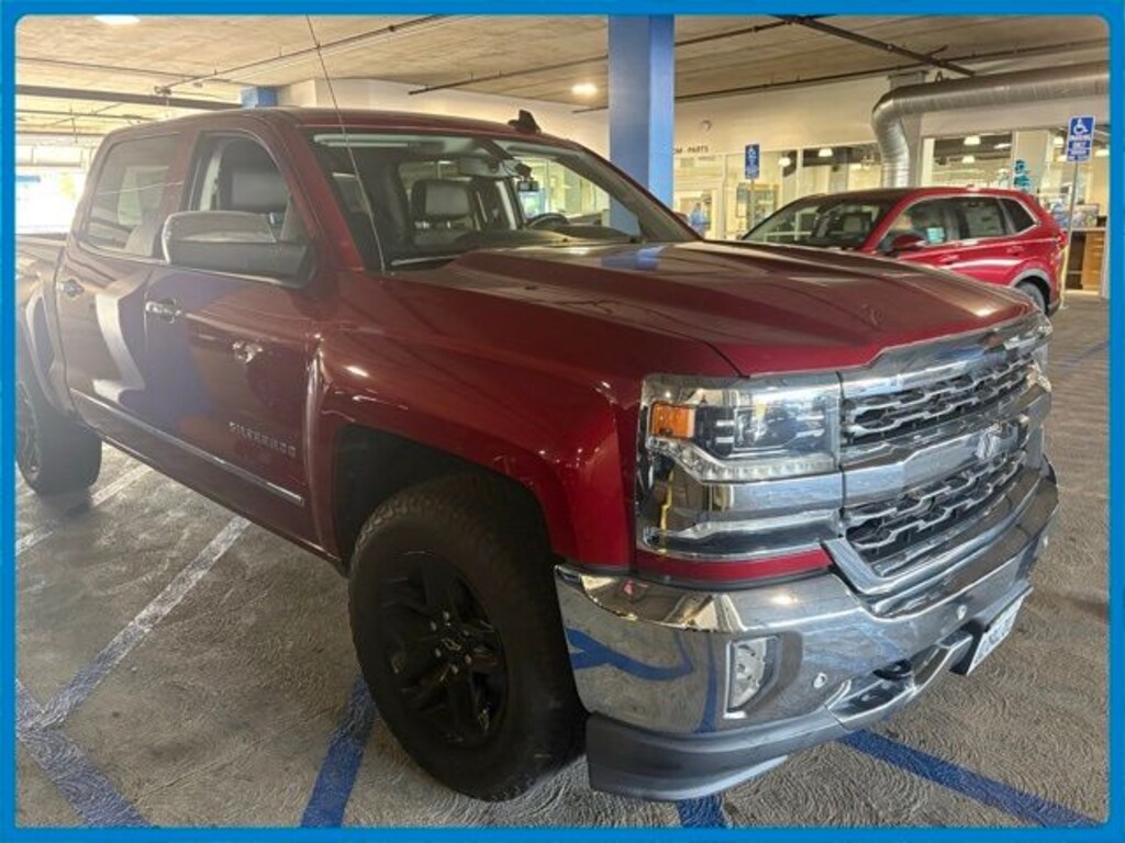 Used 2018 Chevrolet Silverado 1500 LTZ w/1LZ Truck Crew Cab