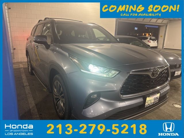 2023 Toyota Highlander SUV 