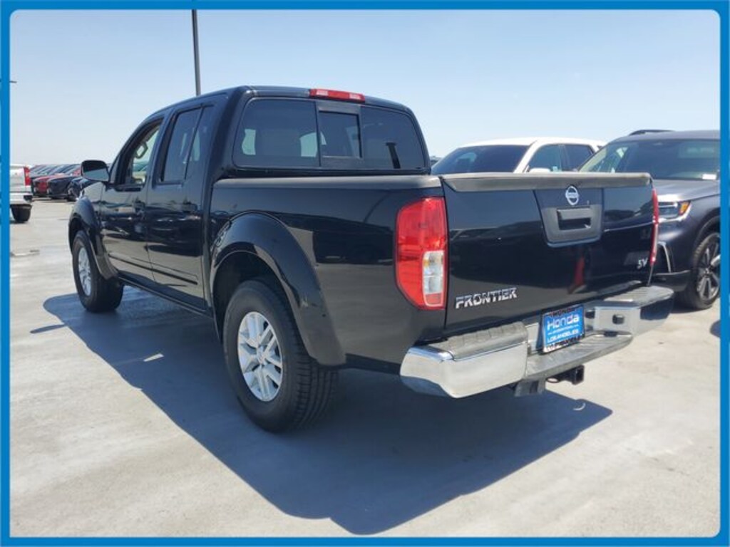 Used 2016 Nissan Frontier SV Truck Crew Cab