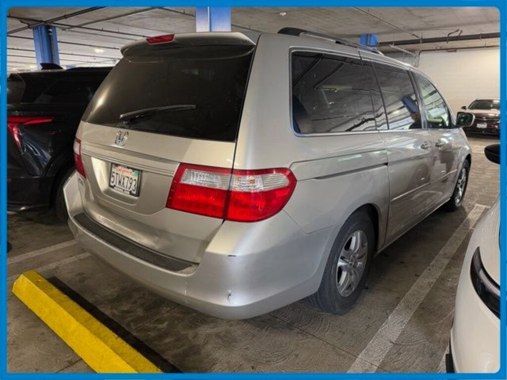 Used 2006 Honda Odyssey EX-L Van
