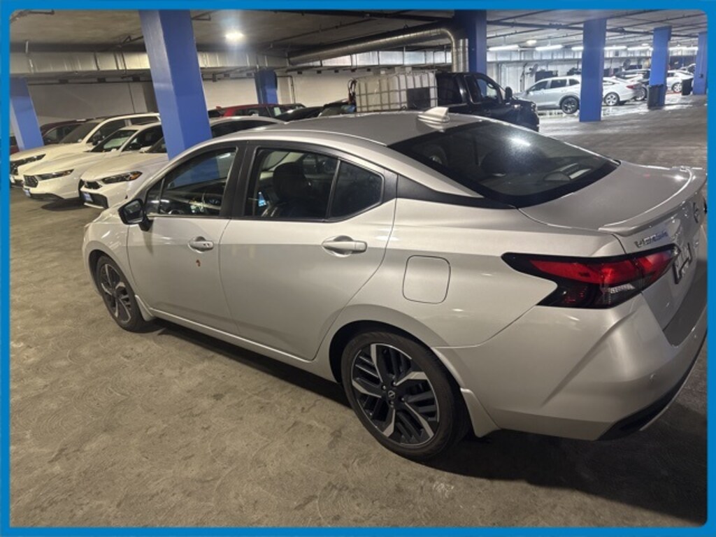 Used 2024 Nissan Versa 1.6 SR Sedan